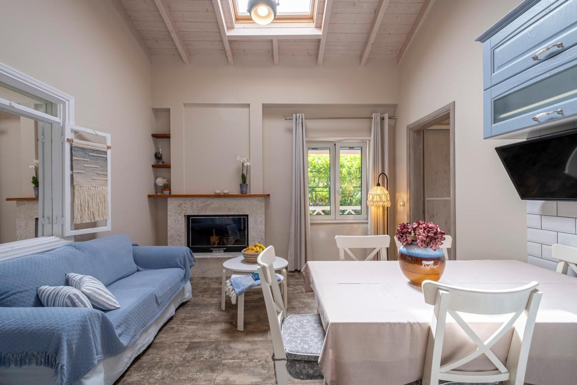 Oasis Home Толон Экстерьер фото