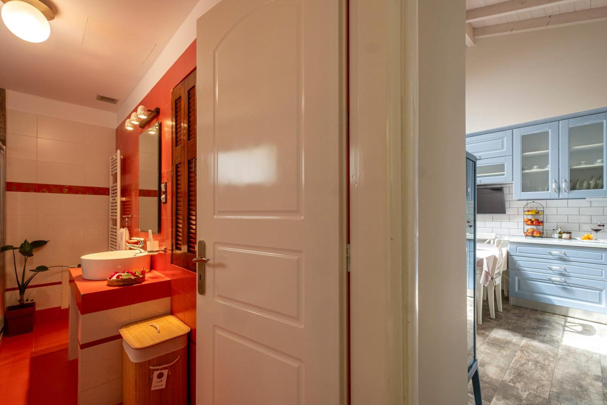 Oasis Home Толон Экстерьер фото