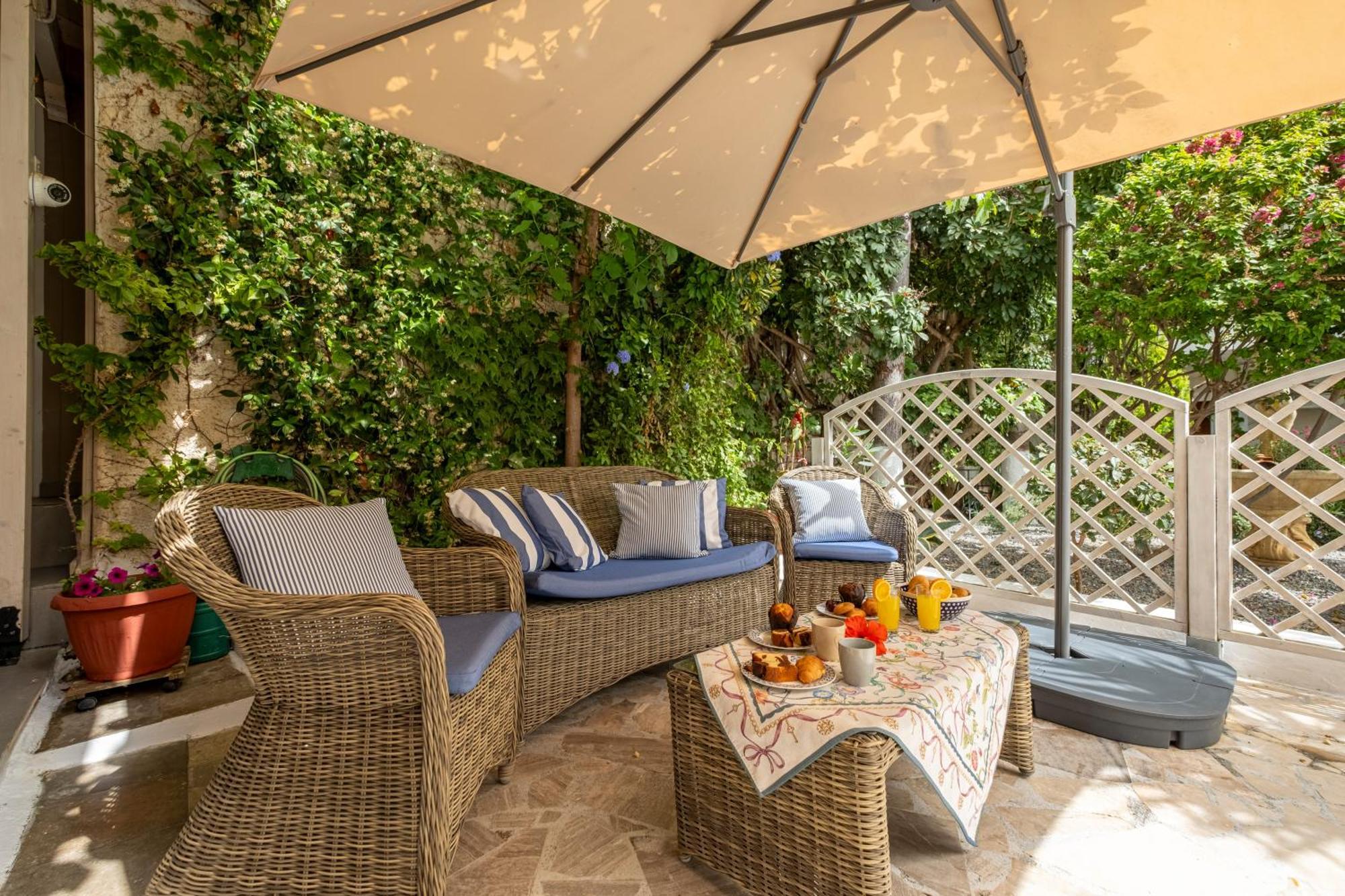 Oasis Home Толон Экстерьер фото